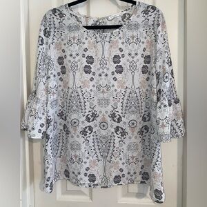 Violet & Claire Patterned Blouse - Black, Gray, and Cream
